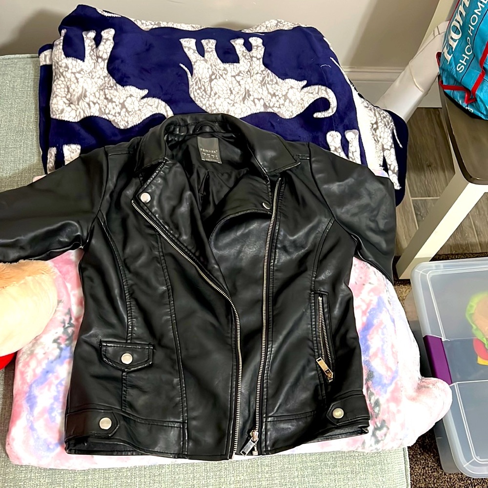 Leather Jacket !!